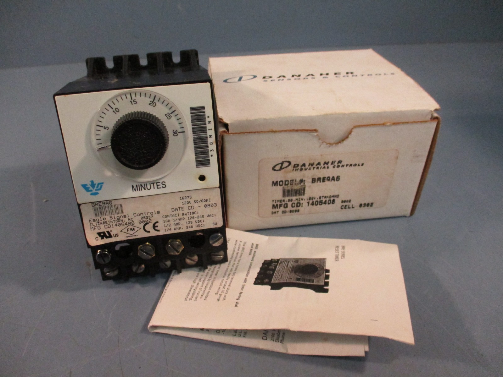Danaher Industrial/Eagle Signal BRE9A6 Relay Timer 0-30 min on Delay 120V