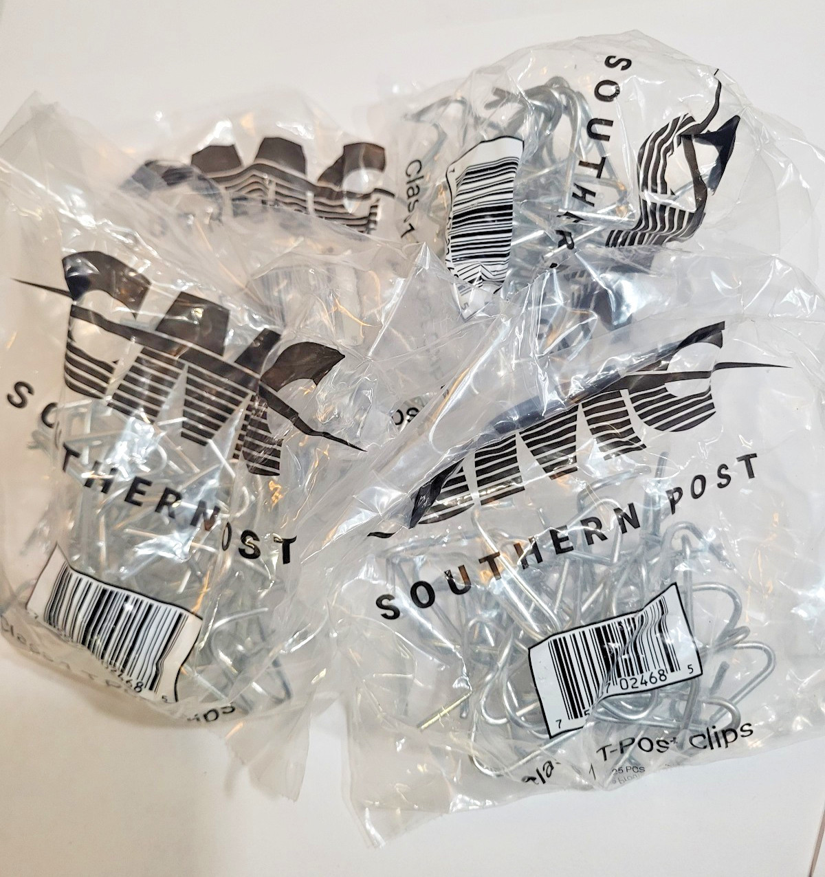 100 Clips CMC Southern T-Post Fence Clips 4 x 25-pack Class 1 – Galvanized USA
