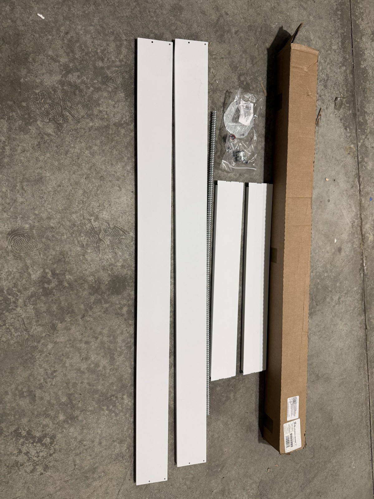 2×4 Lithonia Surface Mount Trim Kit – 2X4SMKSH NOB *FAST SHIPPING*