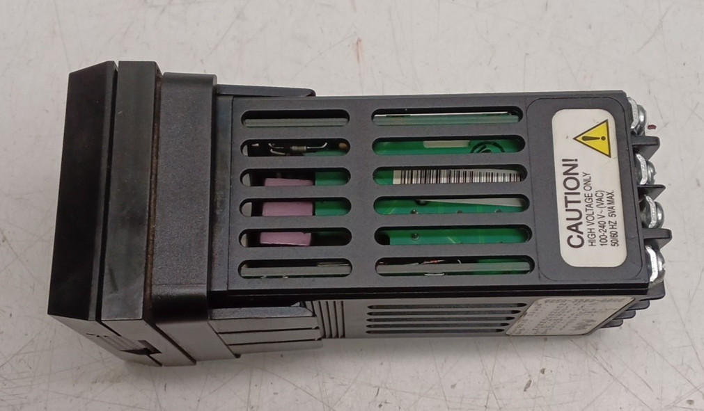 Watlow 93BB-1DD0-00RG Series 93 Temperature Controller