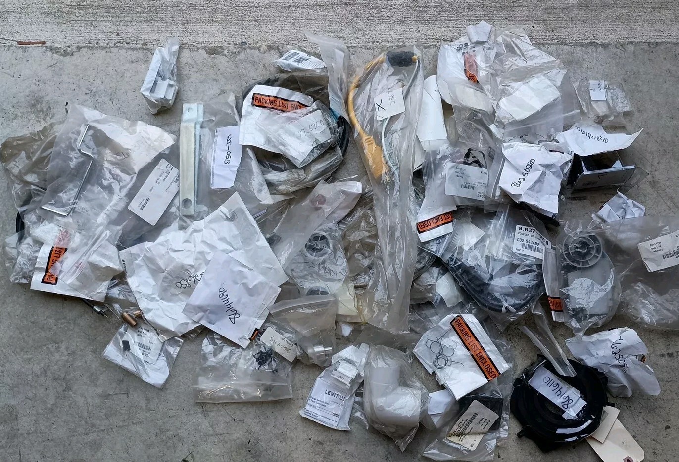 Lot of PARTS ACCESSORIES FOR KARCHER Windsor WET & DRY VACUUM Equipment