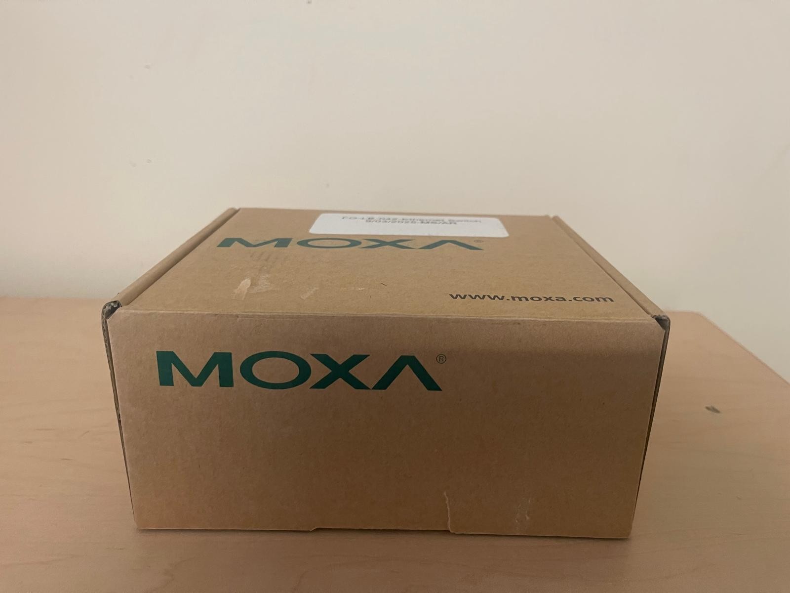 MOXA EDS-308 Ethernet Switch Input Module Connector PLC (BIN-7.1.2)