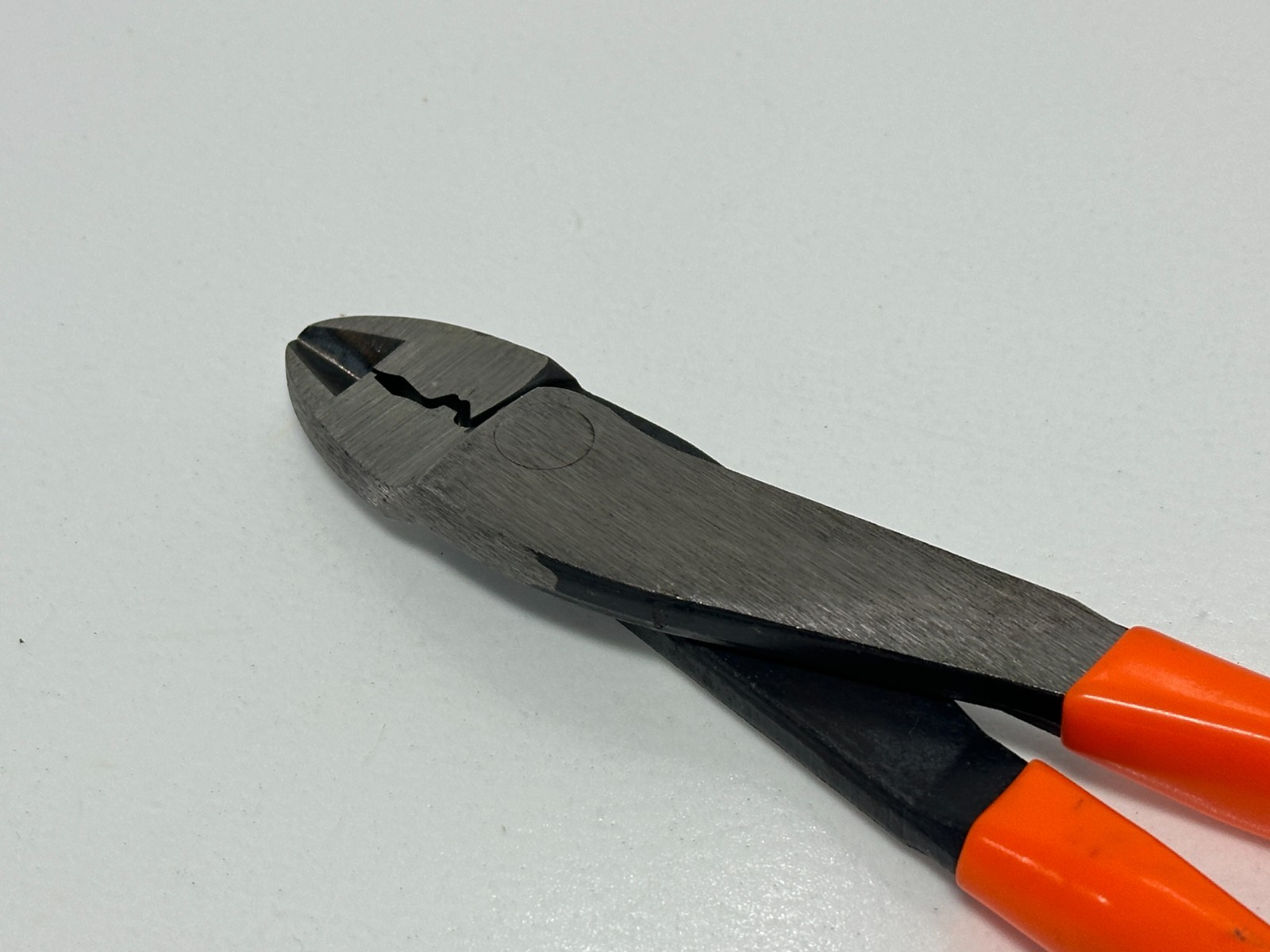 🇺🇸 Cornwell Tools USA CCL909 Crimping & Cutting Pliers, Orange Grip, 10-22 AWG