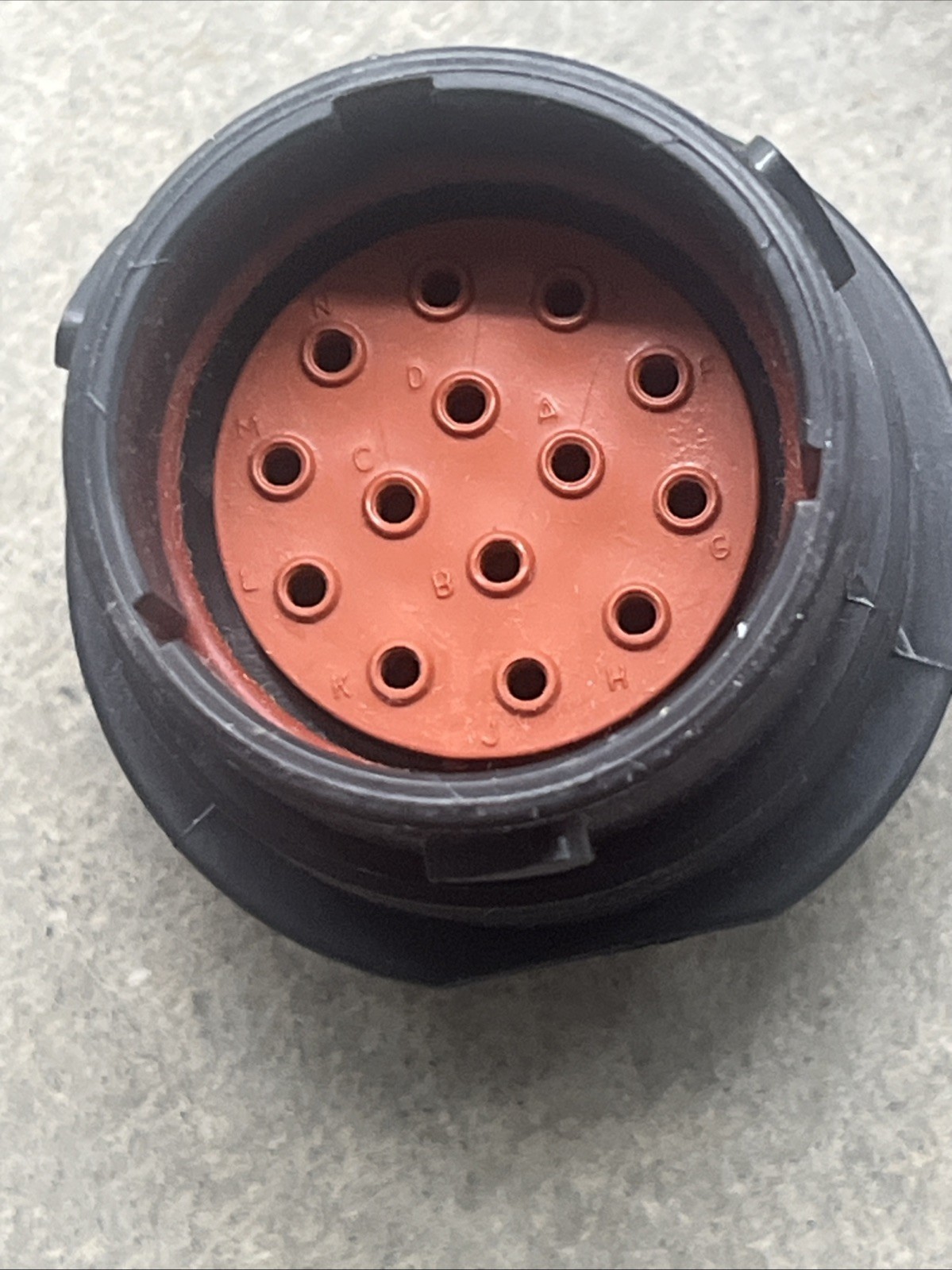 TE Connectivity Deutsch Circular Male Plug Connector Housing HD36-18-14PE Qty-5