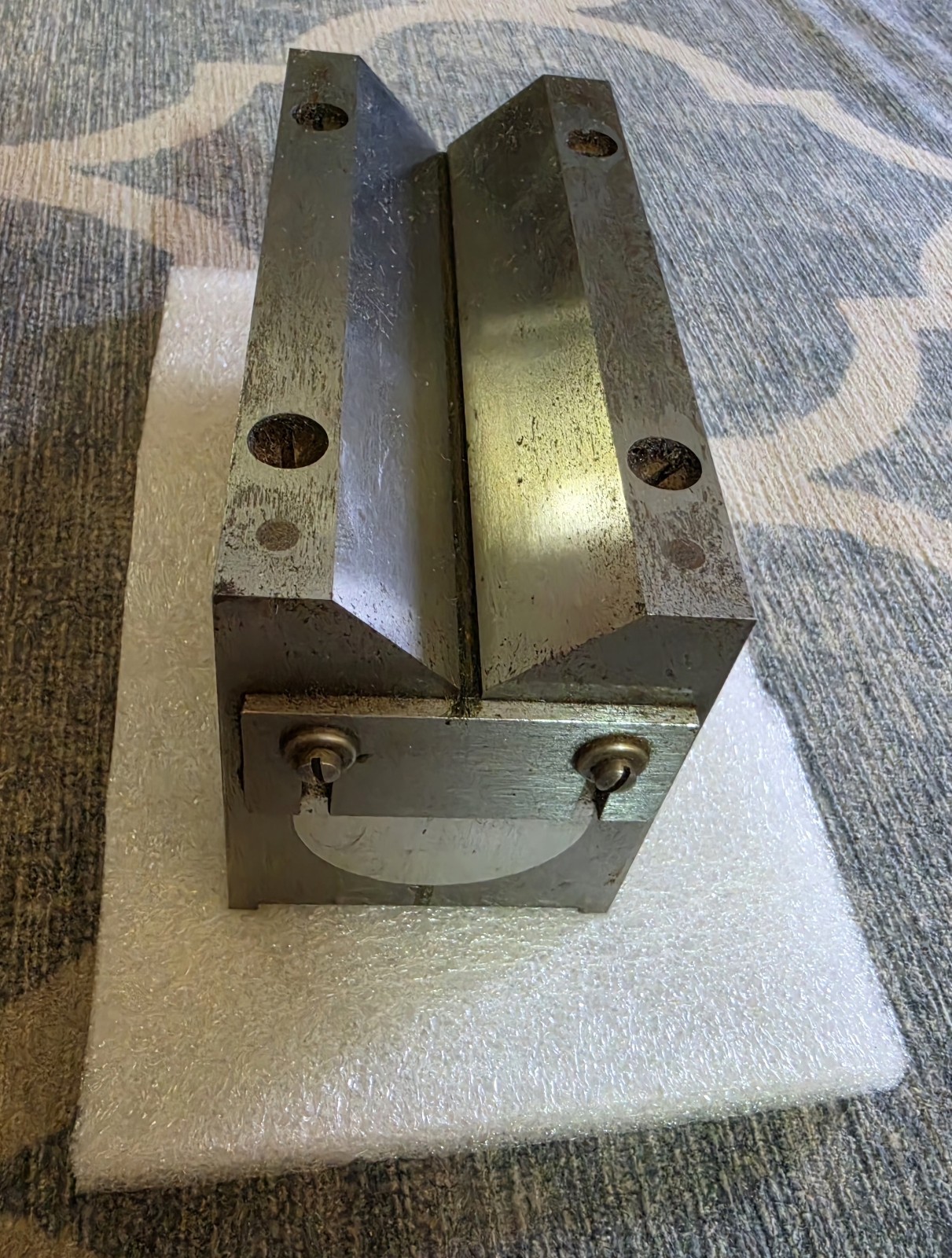 Brown & Sharpe Magnetic Mag V-Block Model 750-D In Box