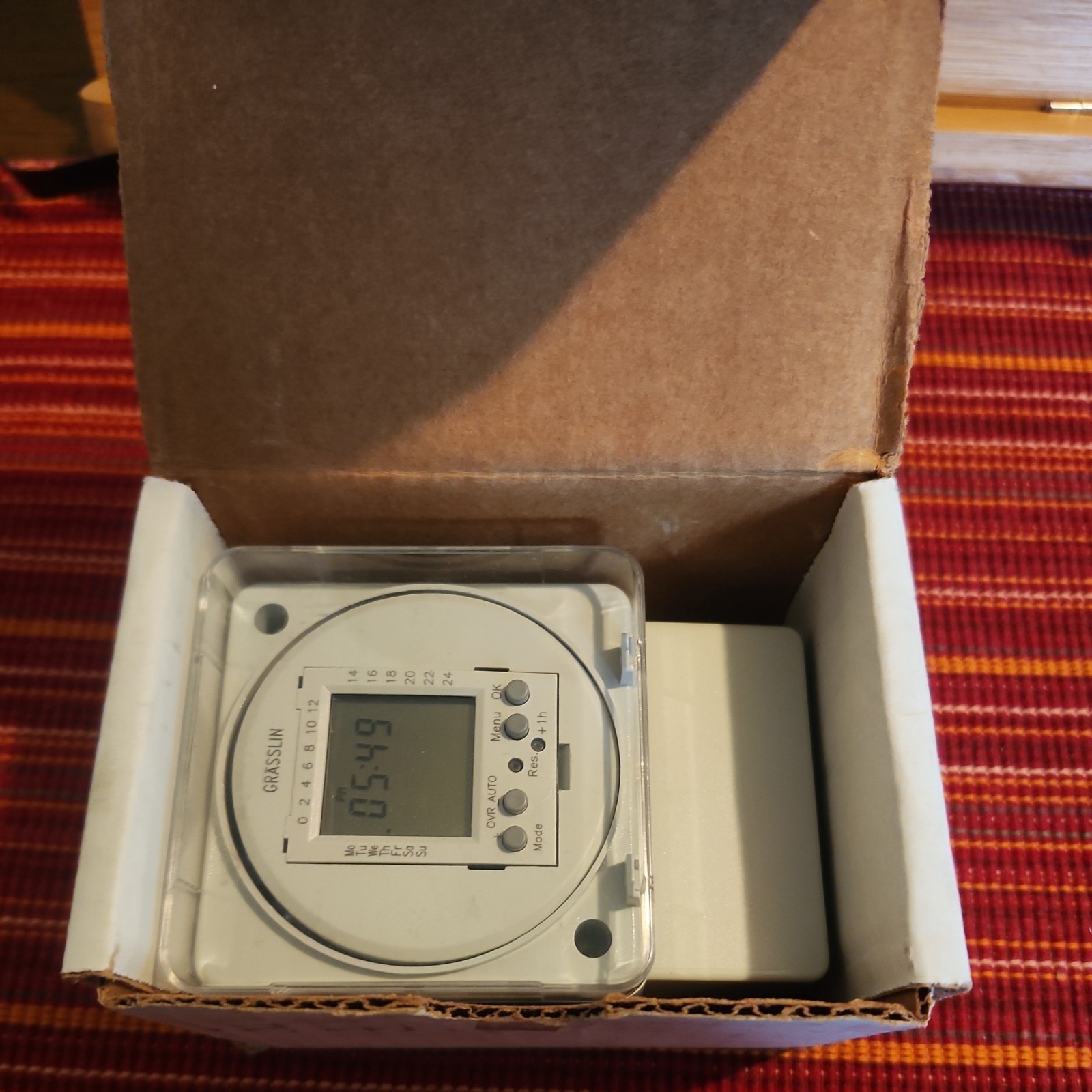 Intermatic FM1D20A-120 Electric Time Switch 24HR/7-Day 120V New in Factory Box