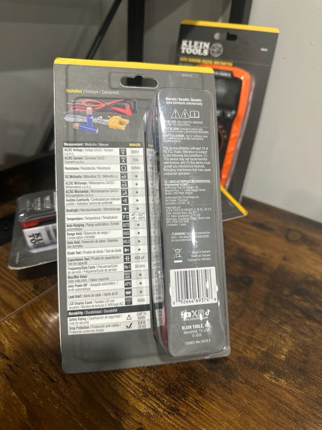 Klein Tools MM420 Digital Multimeter True RMS Auto-Ranging