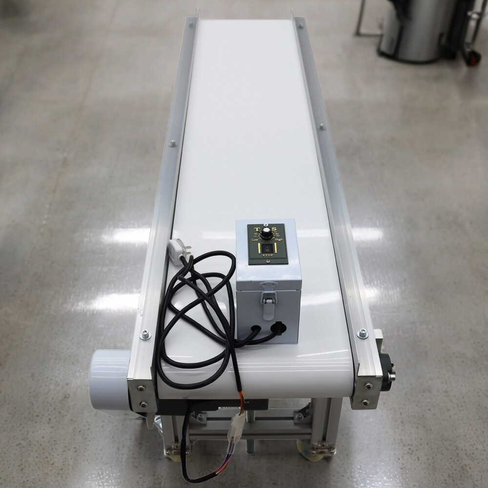 Length 59inch Width 11.8inch PVC Flat Belt Aluminum Frame Conveyor Machine 110V