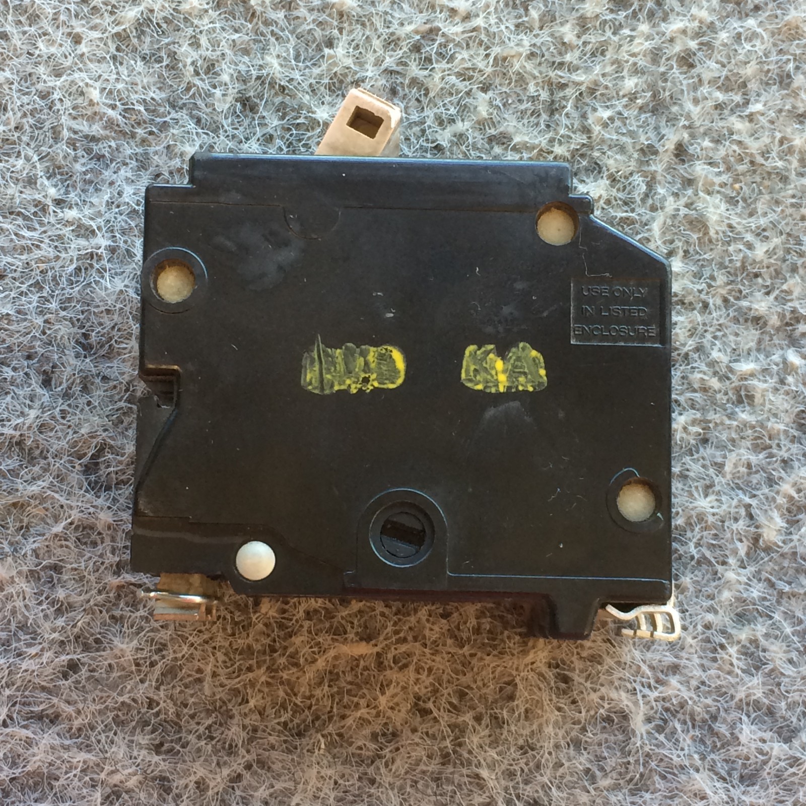 Eaton Cutler Hammer 30Amp 2 Pole Circuit Breaker CH230 METAL FOOT (Half Notch)