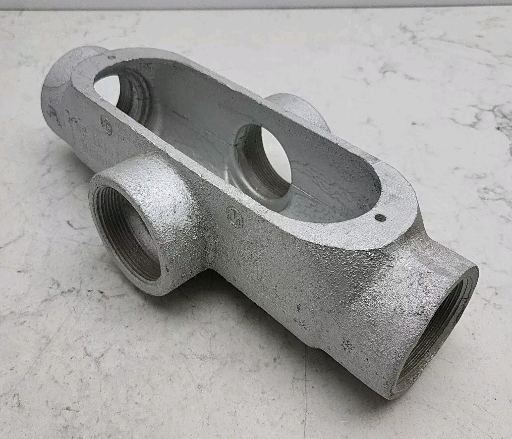 Appleton X200-M 2″ Malleable Iron Form 35 X Type Conduit Body