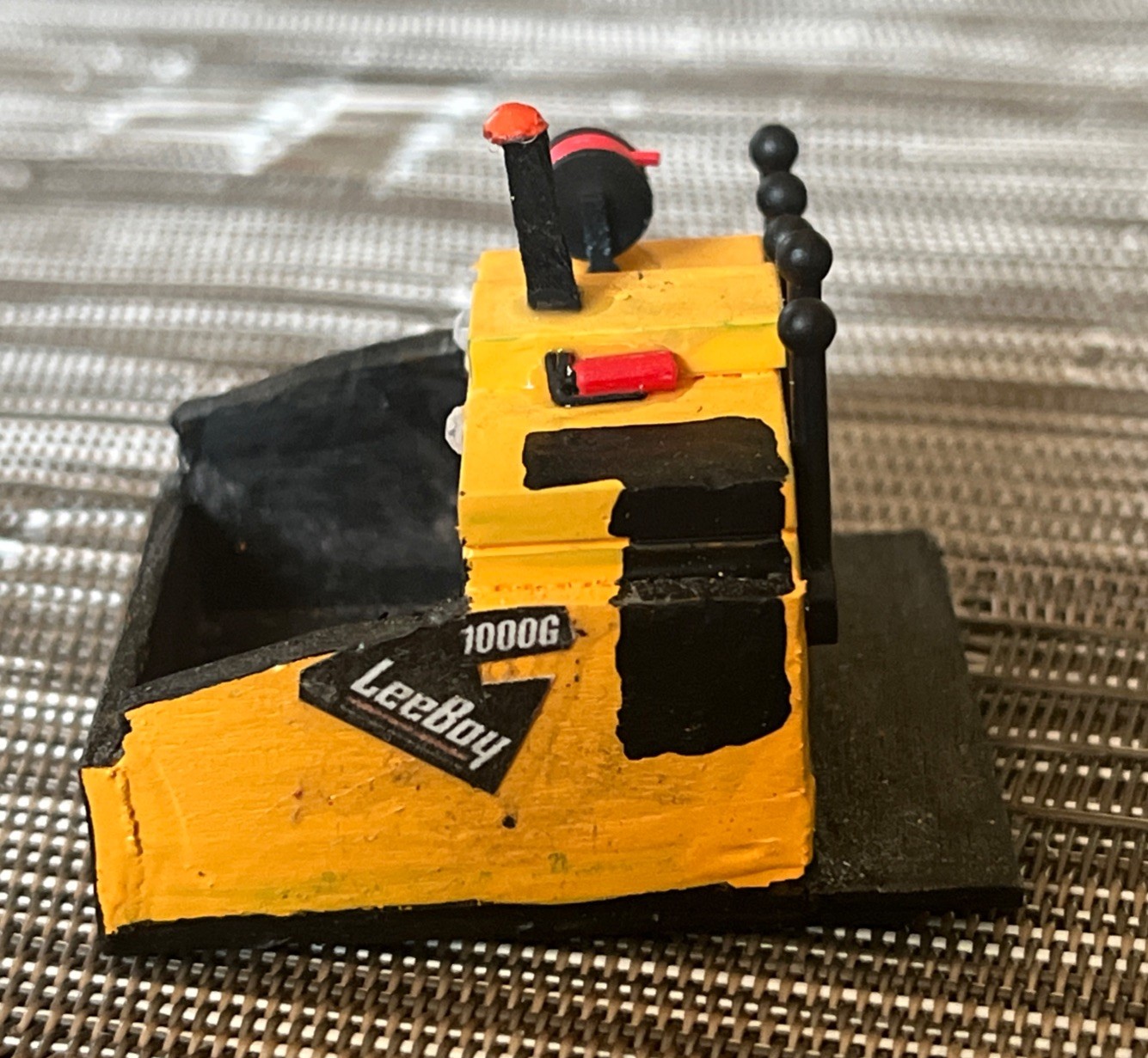 Custom Made LeeBoy 1000G Asphalt Paver 1:64 Scale (see Details & Pics)