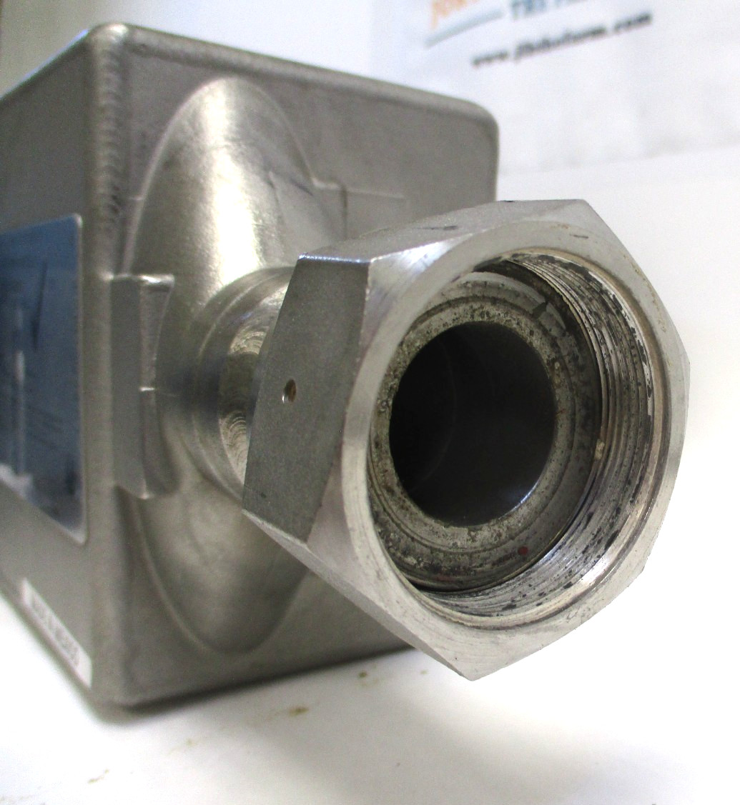 MICRO MOTION, R100S999NWBAEZZZX, 1″ 1450-PSI, w/ 700 PROCESSOR , CLEAN – USED
