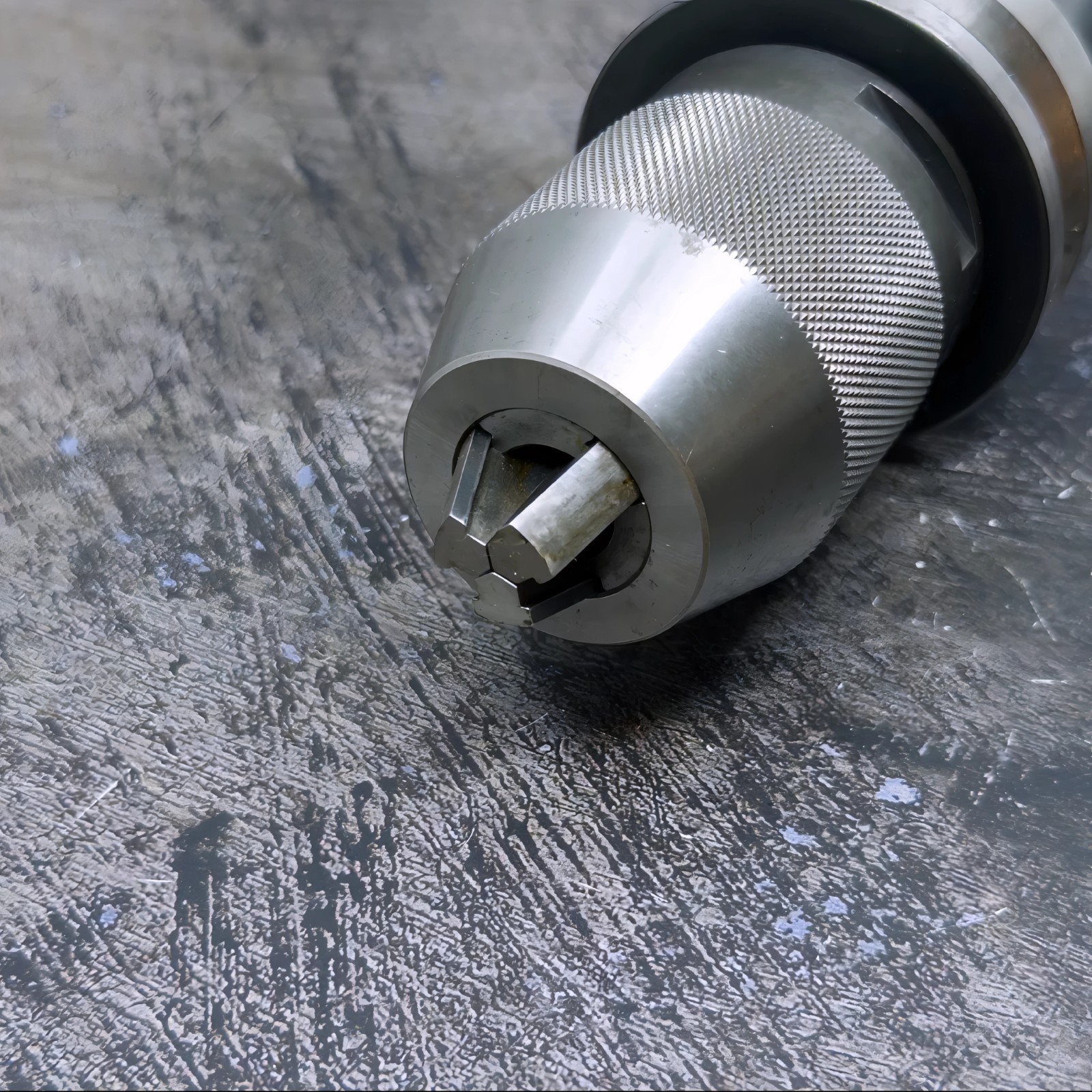 ALBRECHT WRENCH-LOCK CNC KEYLESS DRILL CHUCK – BT40 SHANK – 1/32″ to 1/2″