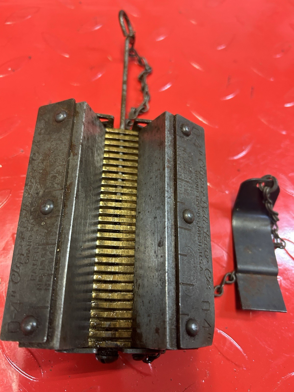 clipper belt lacer tool No. O-4 / Belt Fasteners. Alligator Brand And Other .