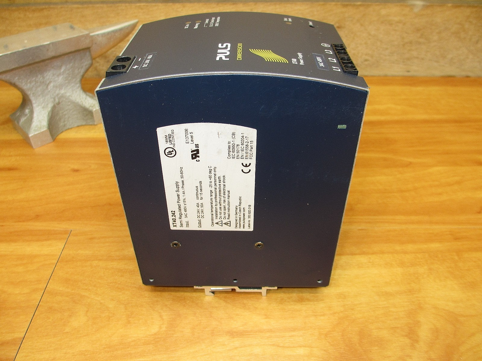 PULS Dimension XT40.242 *NEW OLD STK* Power Supply Semi-Regulated