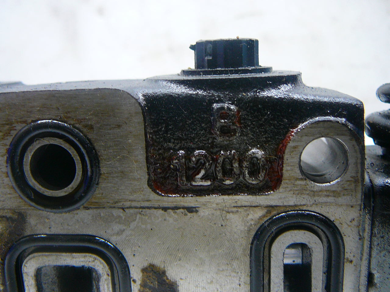 PARKER SINGLE SPOOL HYDRAULIC CONTROL VALVE B 1200 A 7204 B CN A HYZ2