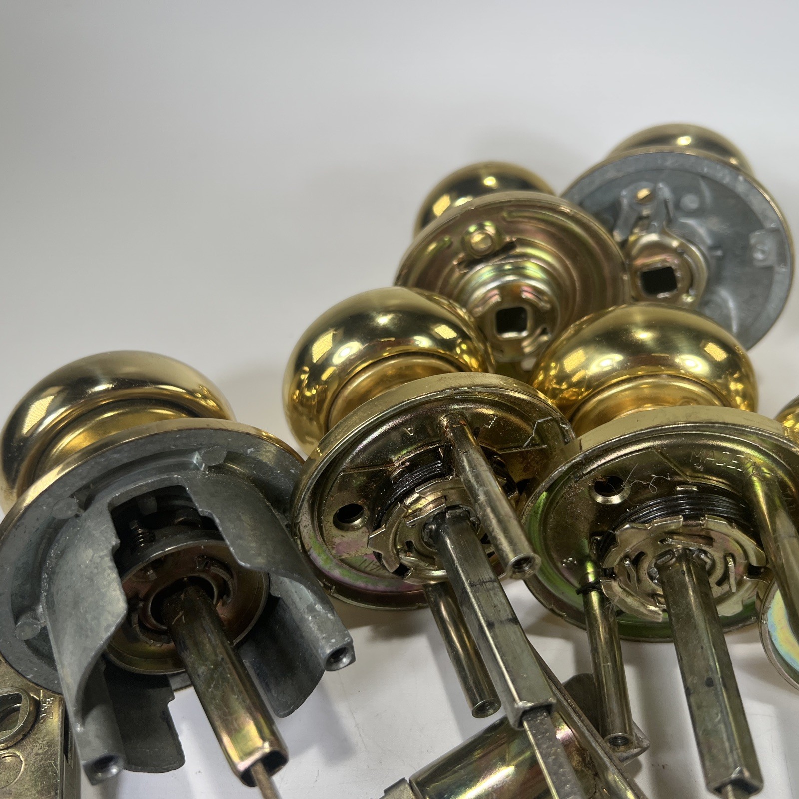 Schlage Brass Doorknobs Interior Locking Latches Door Jam Lot Of 10 NO KEYS