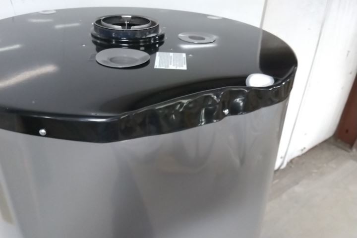 Rheem-Ruud G75-75N-3 73 Gal Tank Capacity Commercial Gas Water Heater (C)