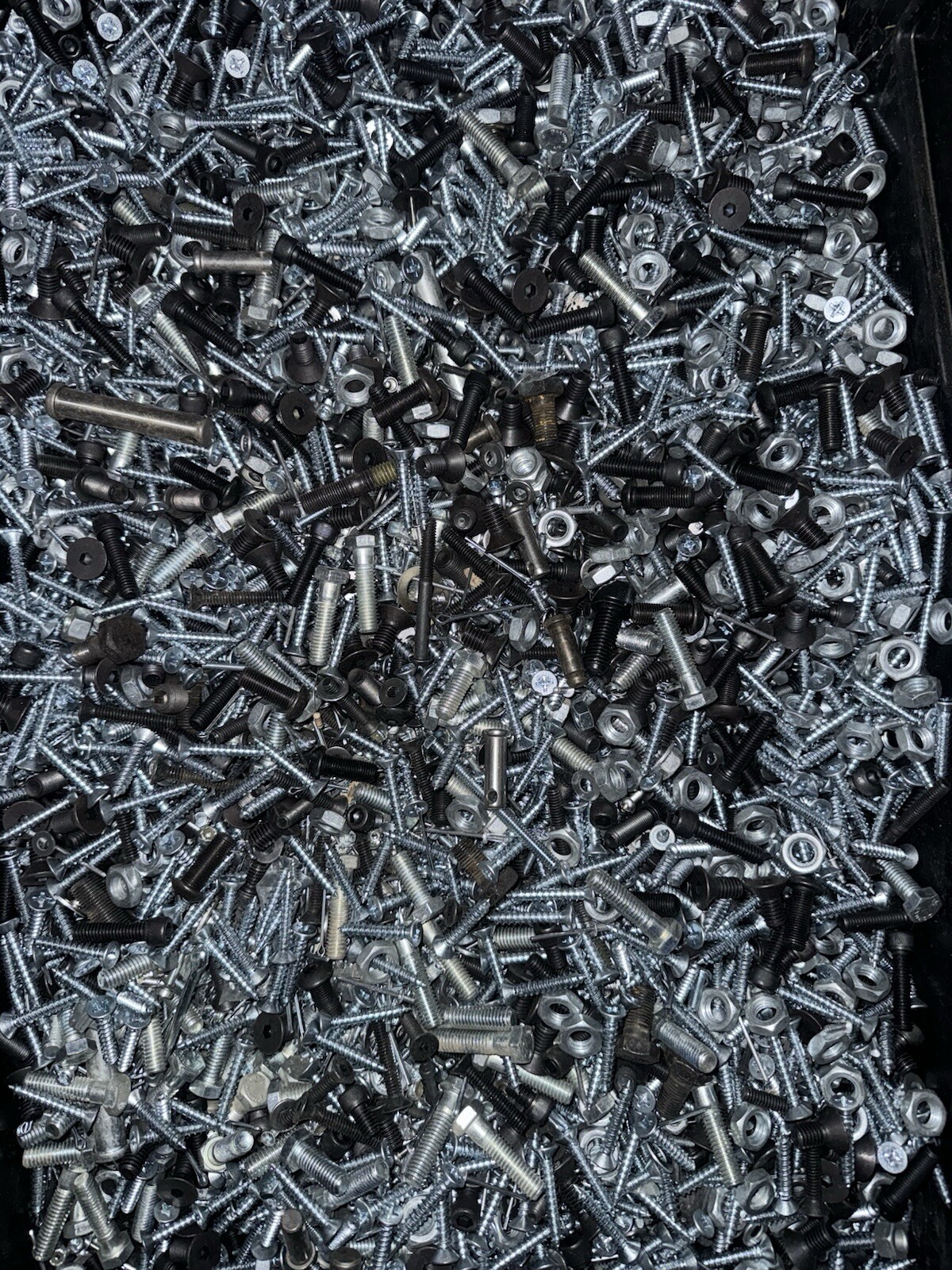 5 LBS: New MIXED LOT STEEL BOLTS NUTS SCREWS AND FASTENERS