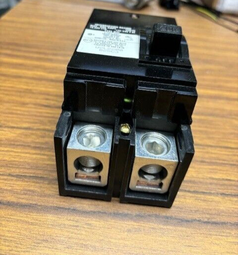 Square D Q2L2200 AC 200A 2 Pole Molded Case Breaker – Black
