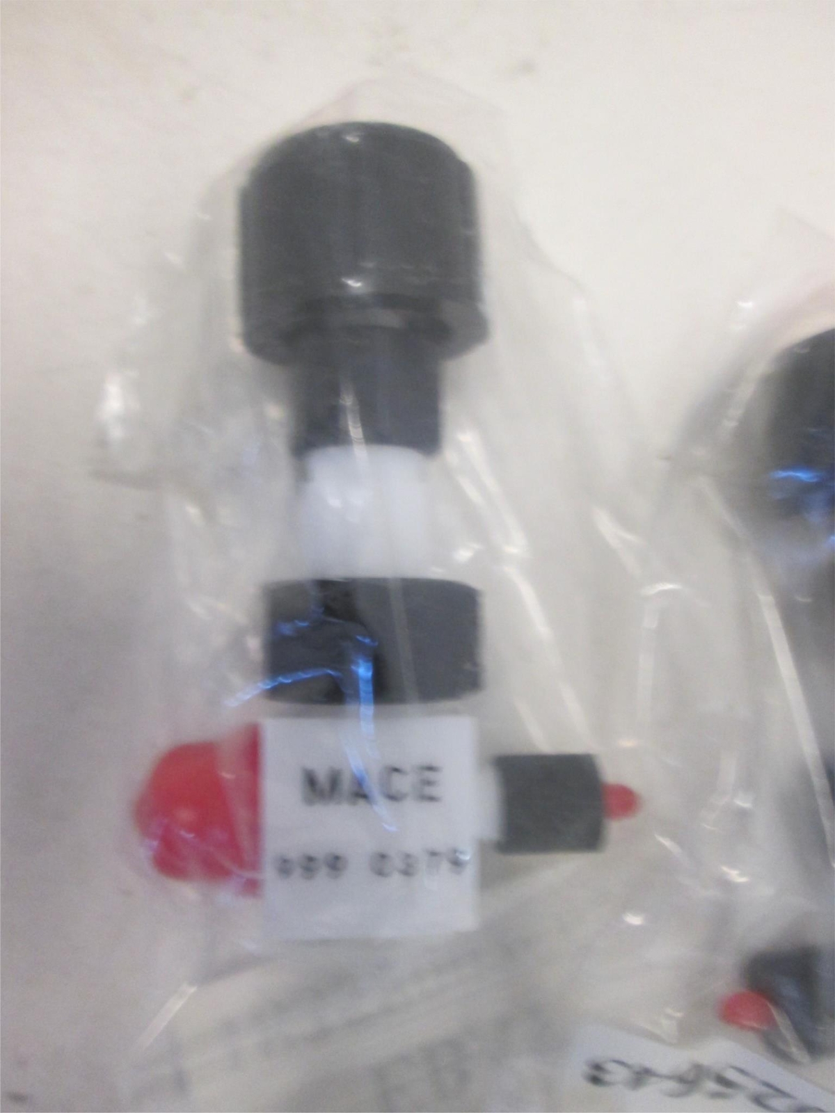 Mace, 999 0379, VALVE NEEDLE TEF, New, Lot of 2