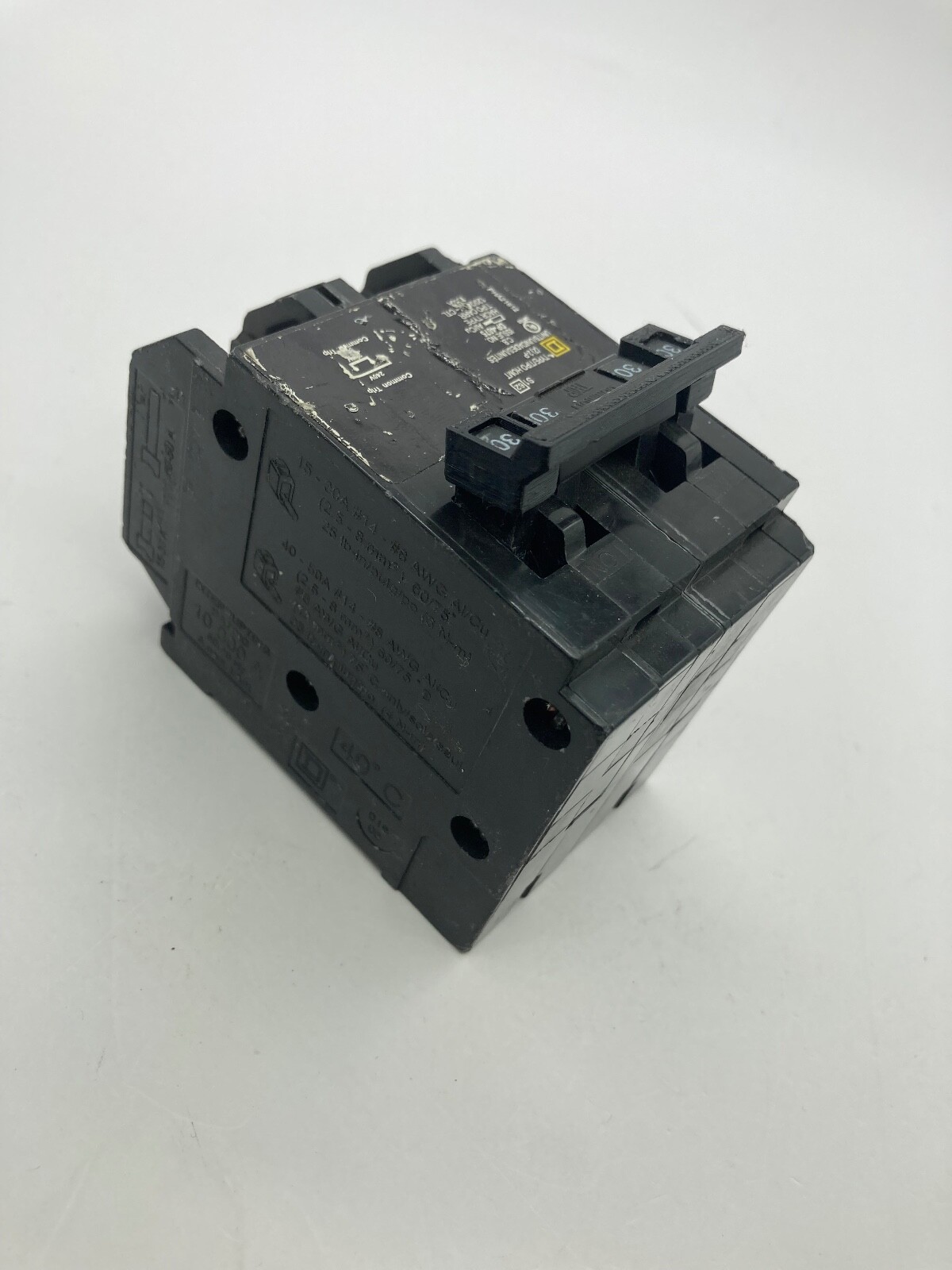 Homeline HOMT230230 Quad 2 2 Pole 30 Amp 120 240V Plug In Tandem Circuit Breaker