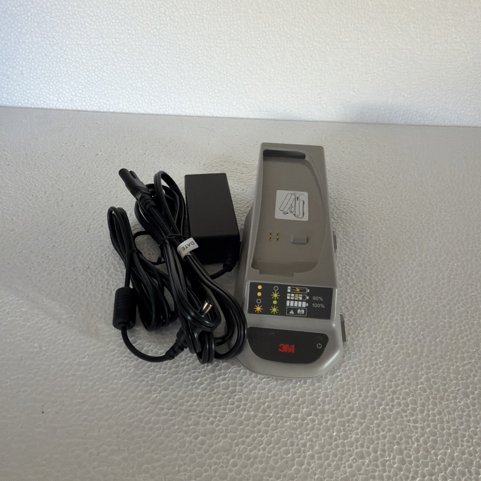 3M Versaflo TR-340 Lithium Ion Battery Charger w/ Power Supply