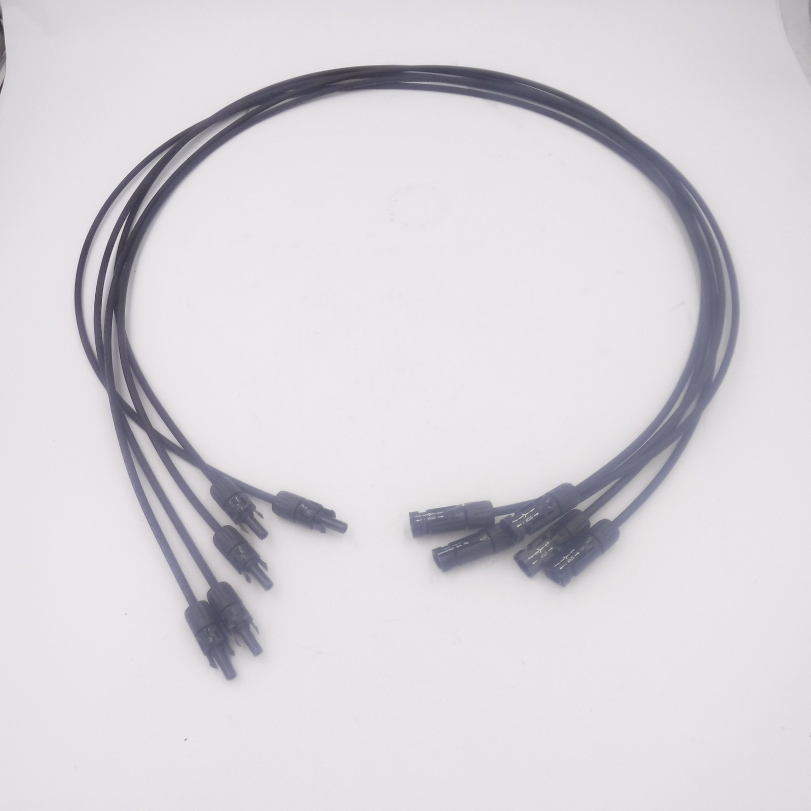 5 Pack 5′ Length Each MC4 Solar Extension Cables 12AWG 1500VDC