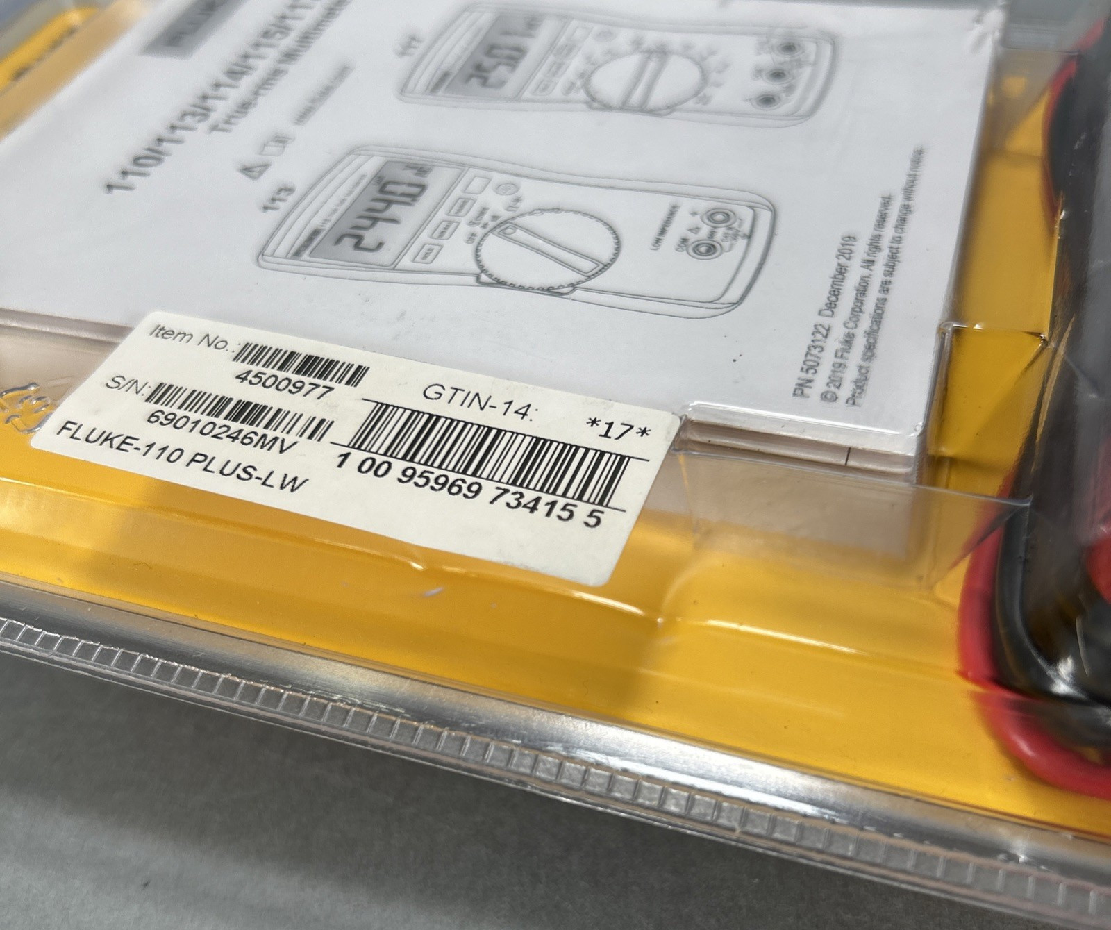 Fluke 110 Plus Electrical True-rms Dig Display Multimeter 10 Amp 600 V NEW
