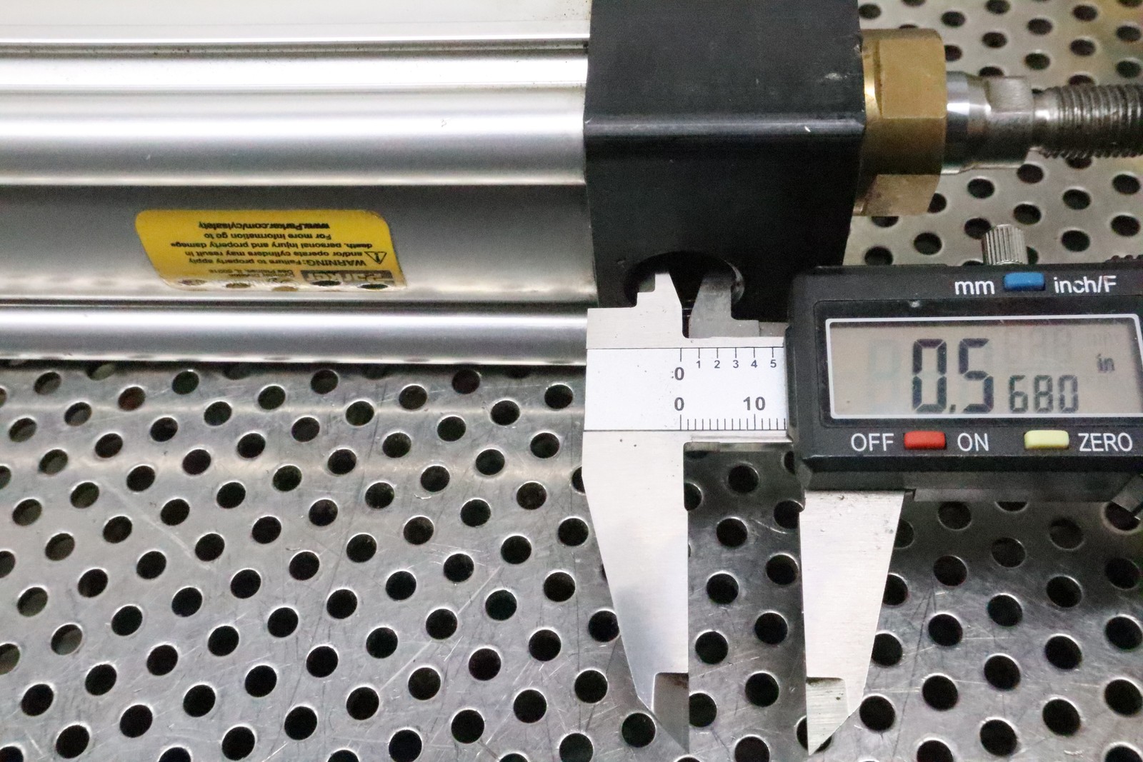 Parker 02.000 BC4MA1U14AC 25.000 Series 4MA Pneumatic Cylinder Used W/ Warranty