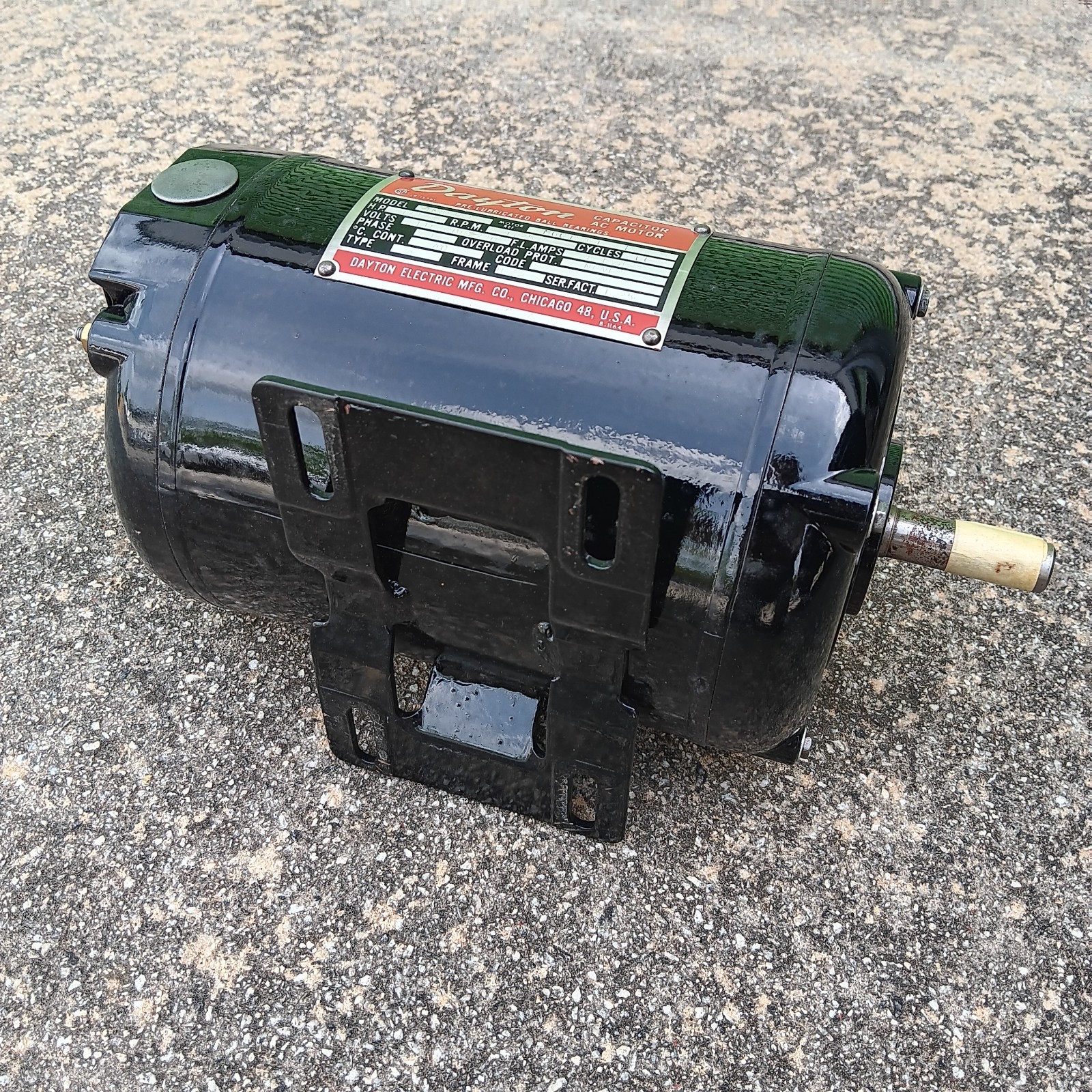 Dayton 1/2 HP AC Motor NOS Model: 4K855-F