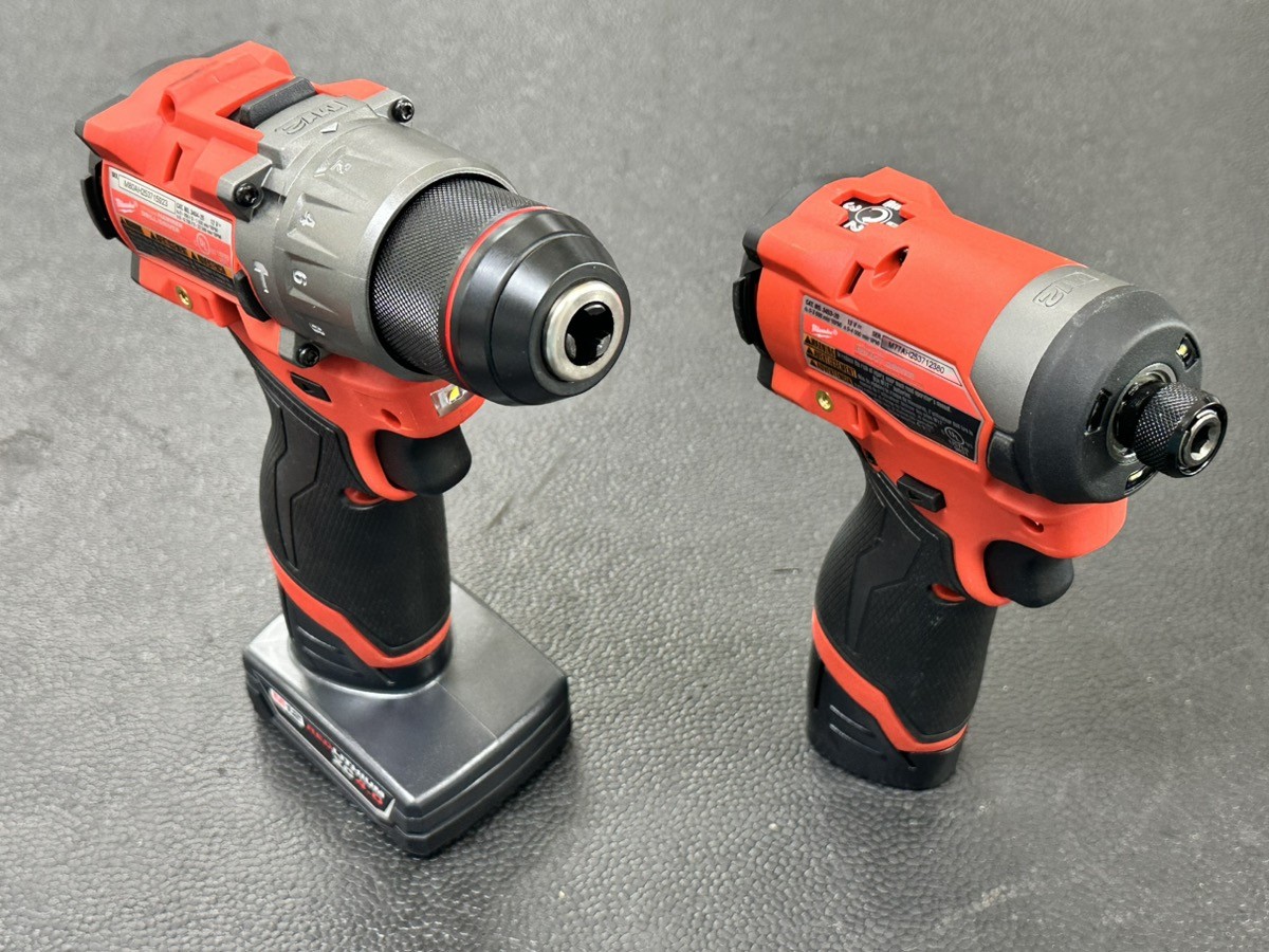 MIlwaukee M12 FUEL Li-Ion Cordless 1/4″ Impact Driver, 1/2″ Hammer D (PD1123343)