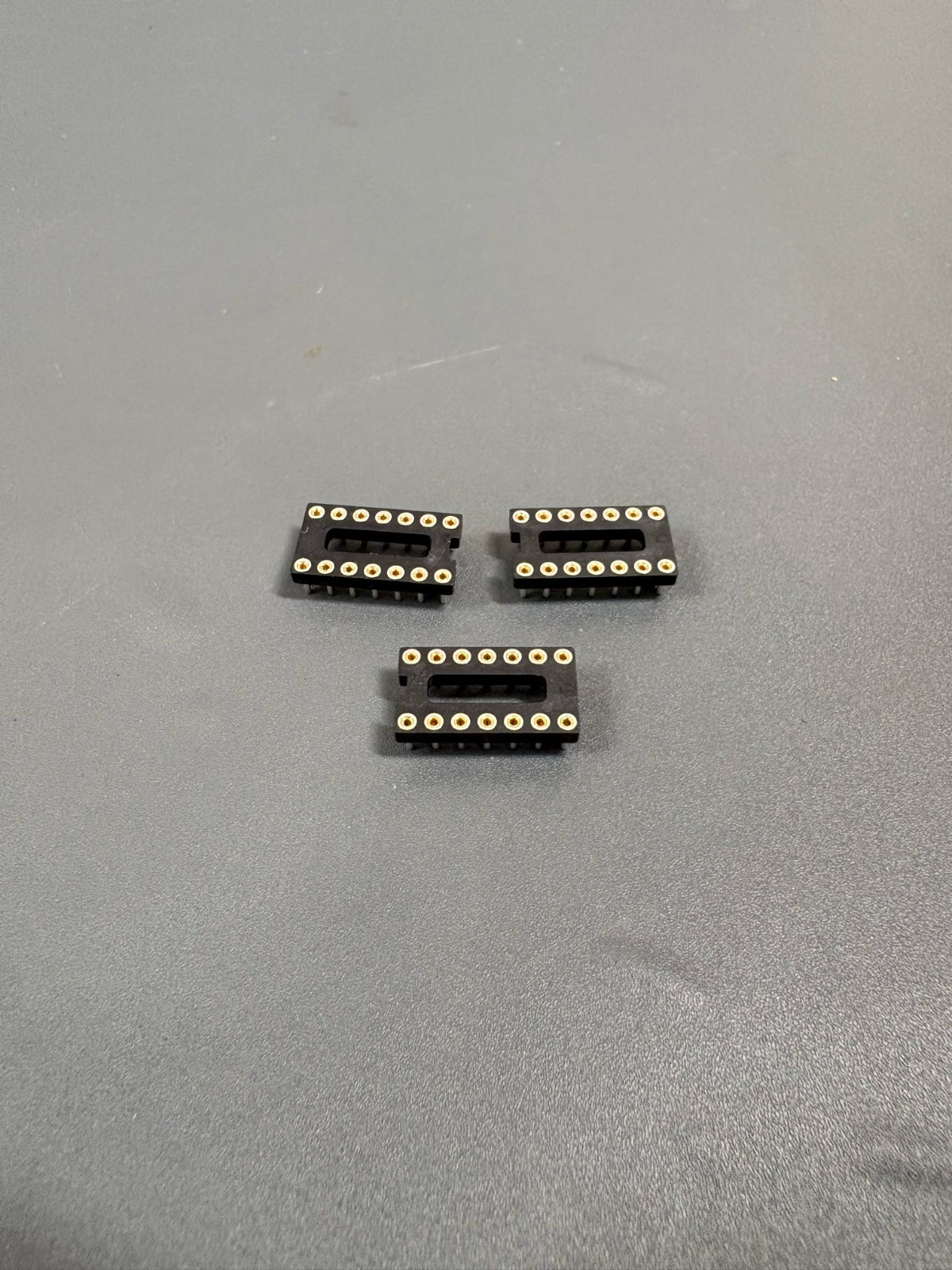 500 pcs 16 Pin DIP IC Sockets Gold Plated Through Hole PCB Socket Adapters