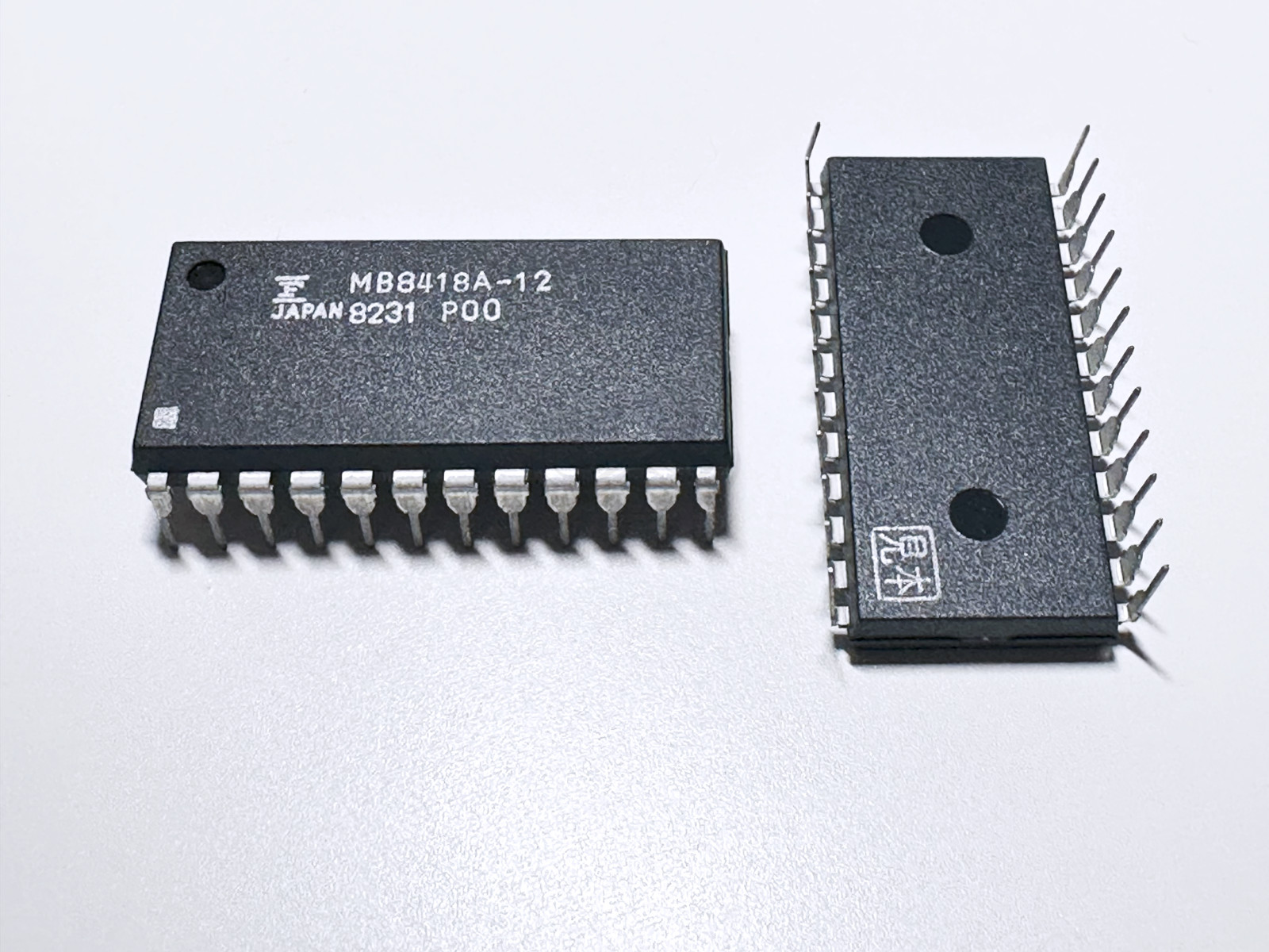 1X MB8418A-12 Fujitsu CMOS Static RAM 16K SRAM 2Kx8 bit Memory IC 120ns DIP-24