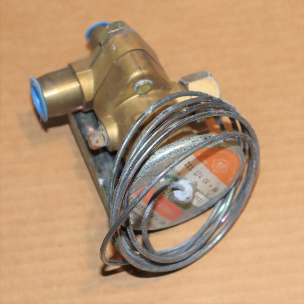 One Alco Controls TCL1/4CW-6A Expansion Valve XB 1019 CW-1A Power Assembly