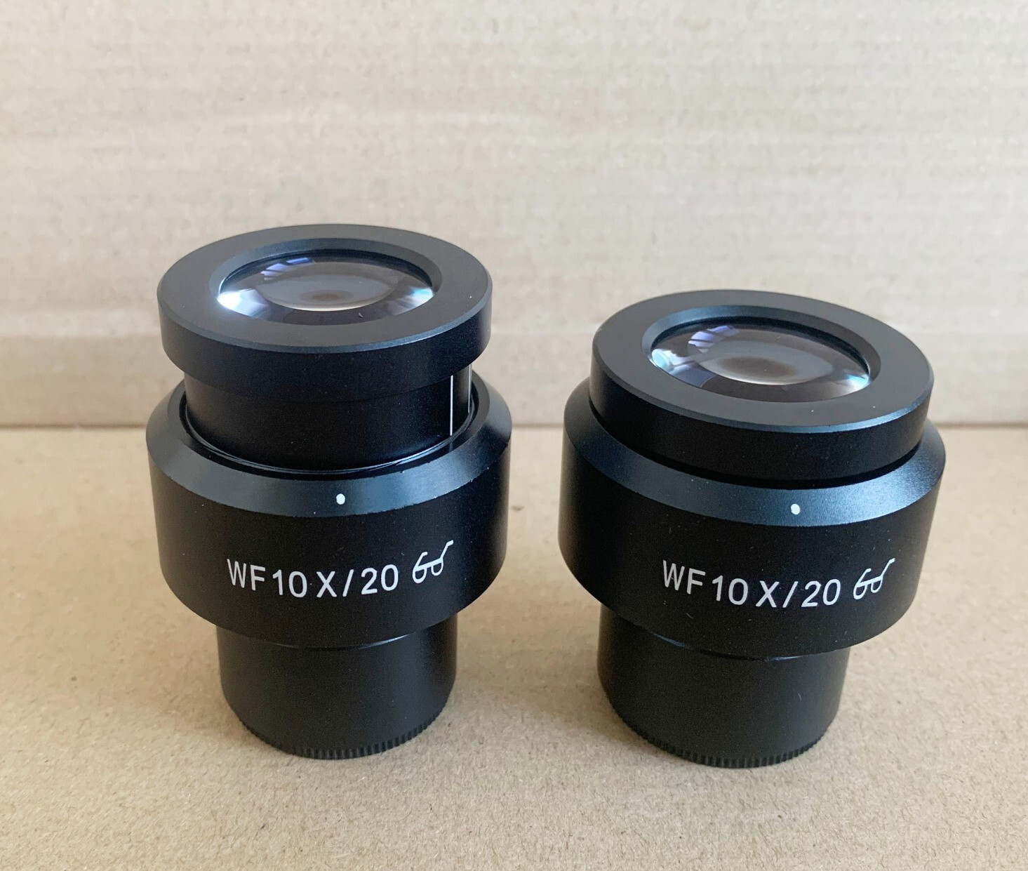 Pair WF10X/20 Wide Angle Eyepieces 30mm for Microscope with Diopter Adjustment