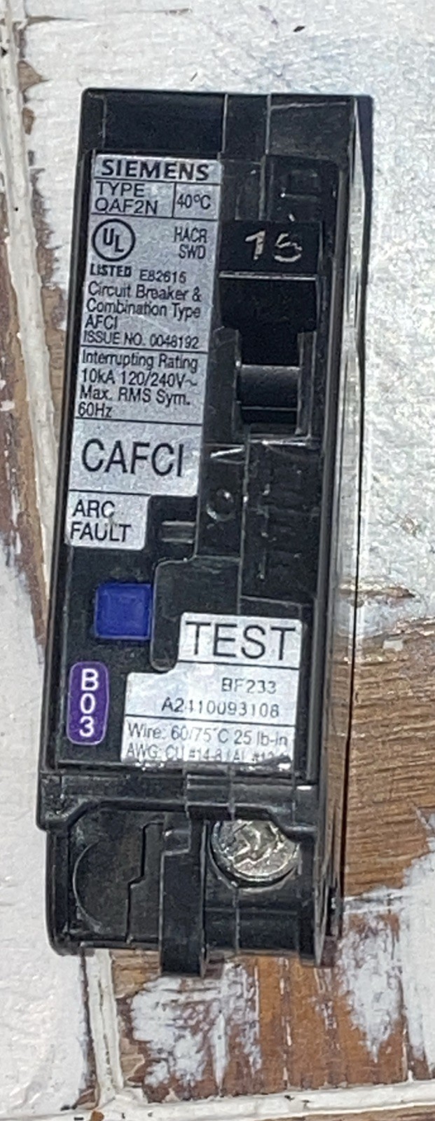 Siemens QA115AFCN CAFCI Arc Fault 15 Amp 1 Pole Plug-On Neutral Circuit Breaker.