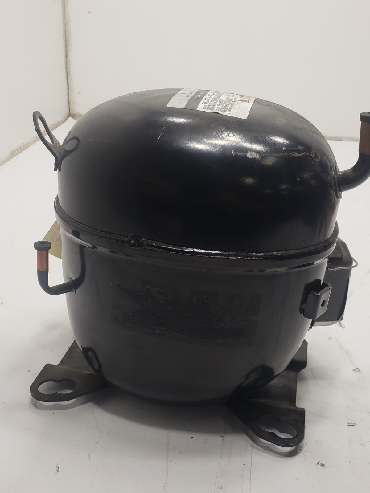 Copeland Emerson RST70C1E-PFV-202 1/2 HP 208/230V Refrigeration Compressor