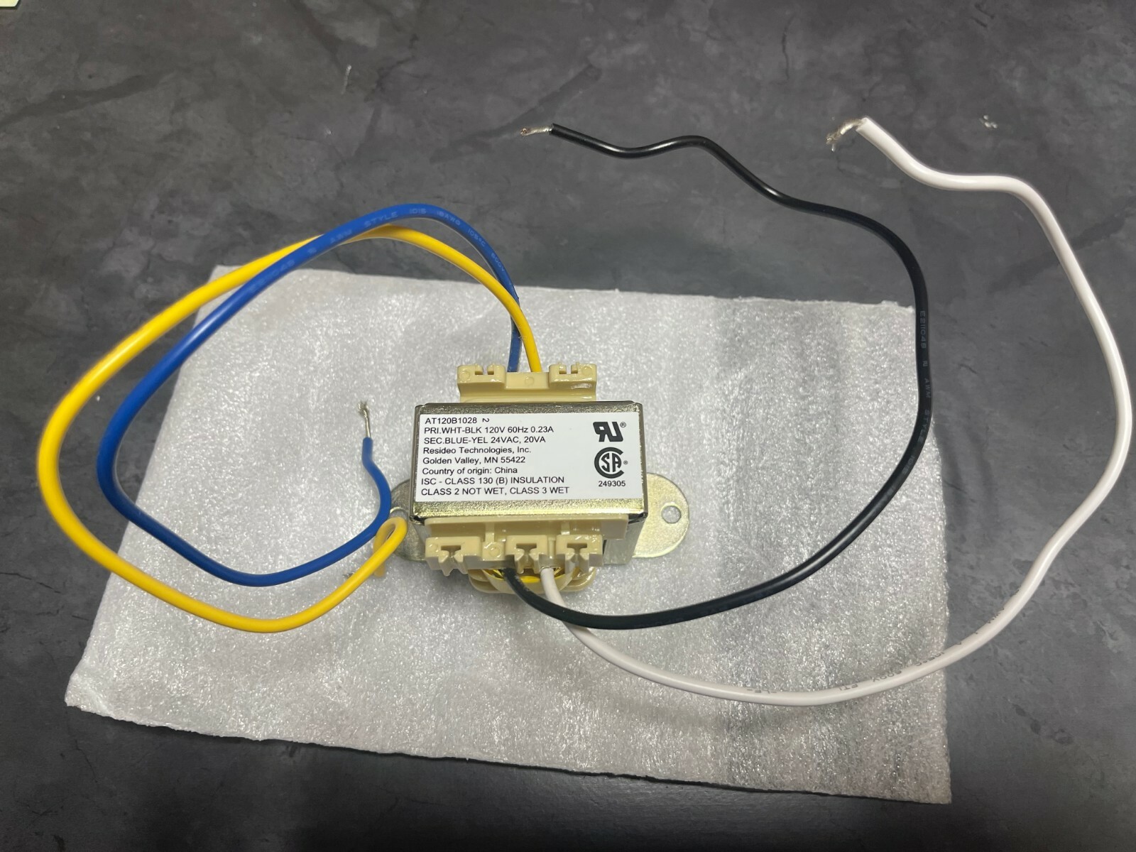 Honeywell Transformer Foot Mounted 120 Vac Transformer with 9 in. Lead Wires