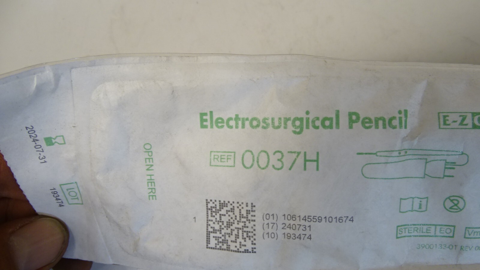 Megadyne Electrosurgical Pencil 0037H.