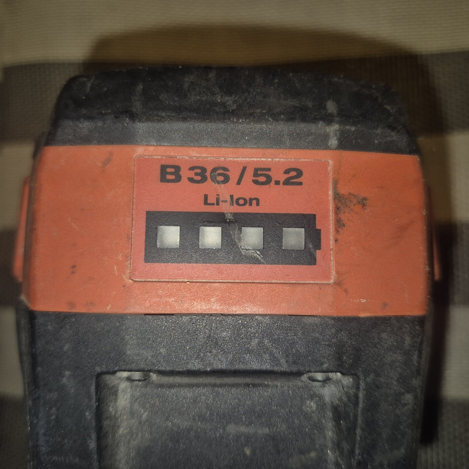 HILTI B36/5.2 Ah Li-ion High Capacity Lithium ion Battery 36V Cord Drill Skilsaw