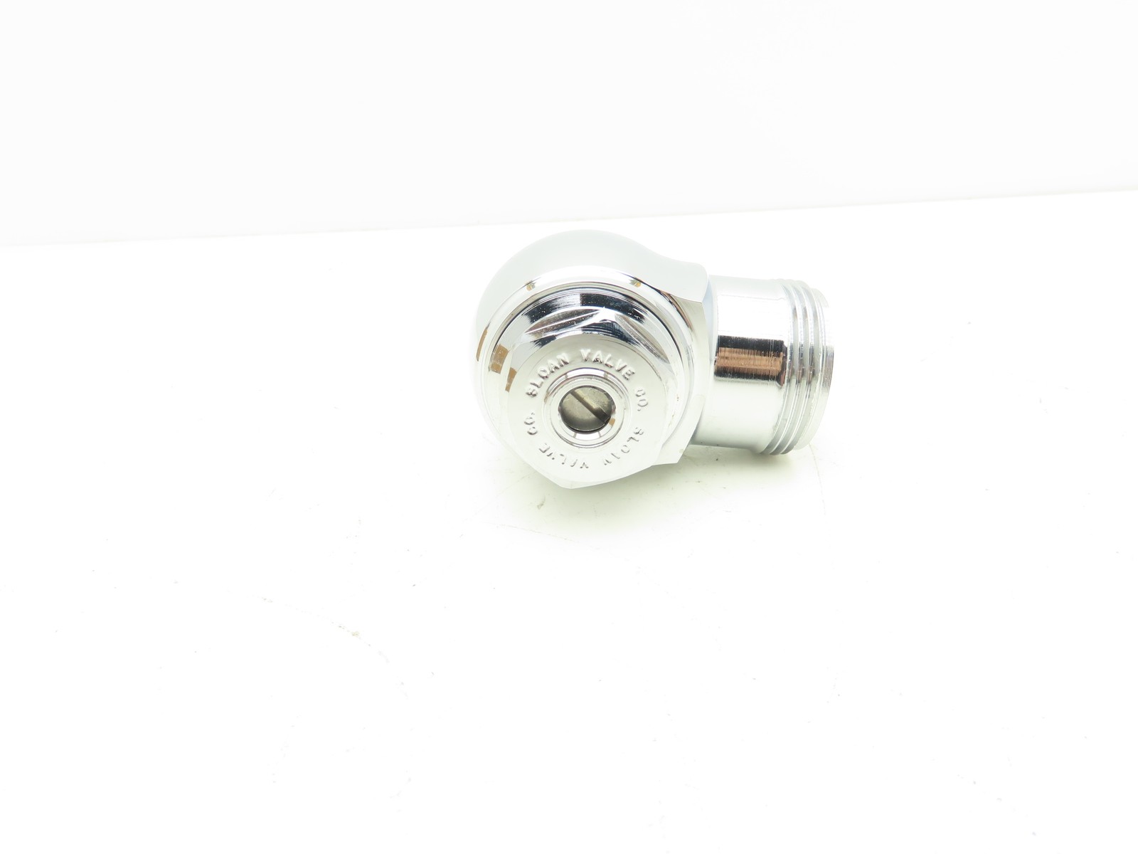 Sloan Sloan 111 XL Regal Single-Flush Flushometer Chrome IPS Inlet 1-1/2″ Spud