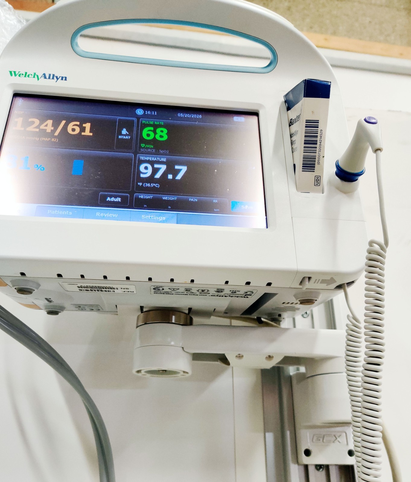 Welch Allyn Connex Vital Sign Monitor 6000 WIFI EMR Conn 65NTXX with Accessories