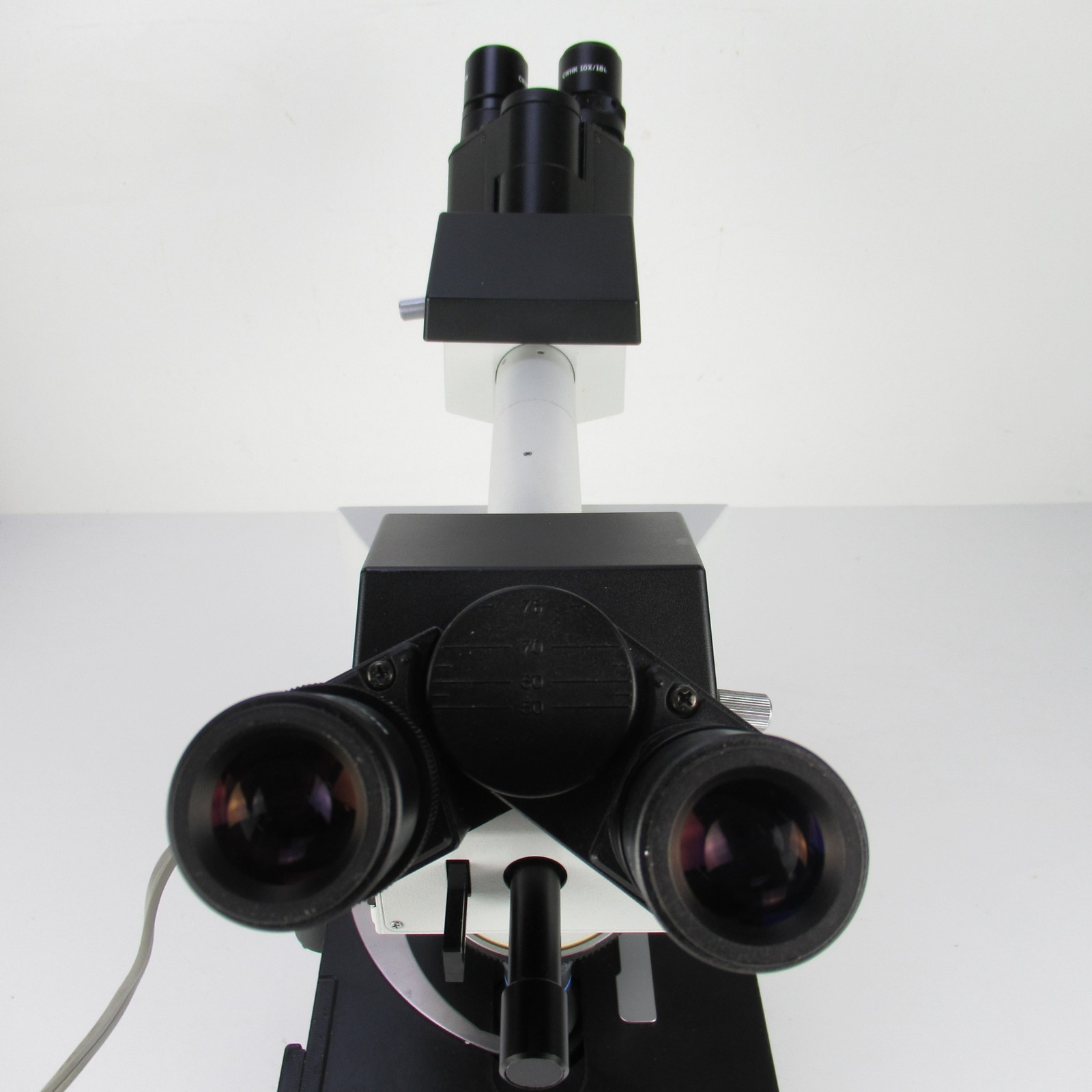 OLYMPUS CH30 FACE TO FACE TEACHING MICROSCOPE WITH 4X/10X/40X/100X OBJECTIVE SET