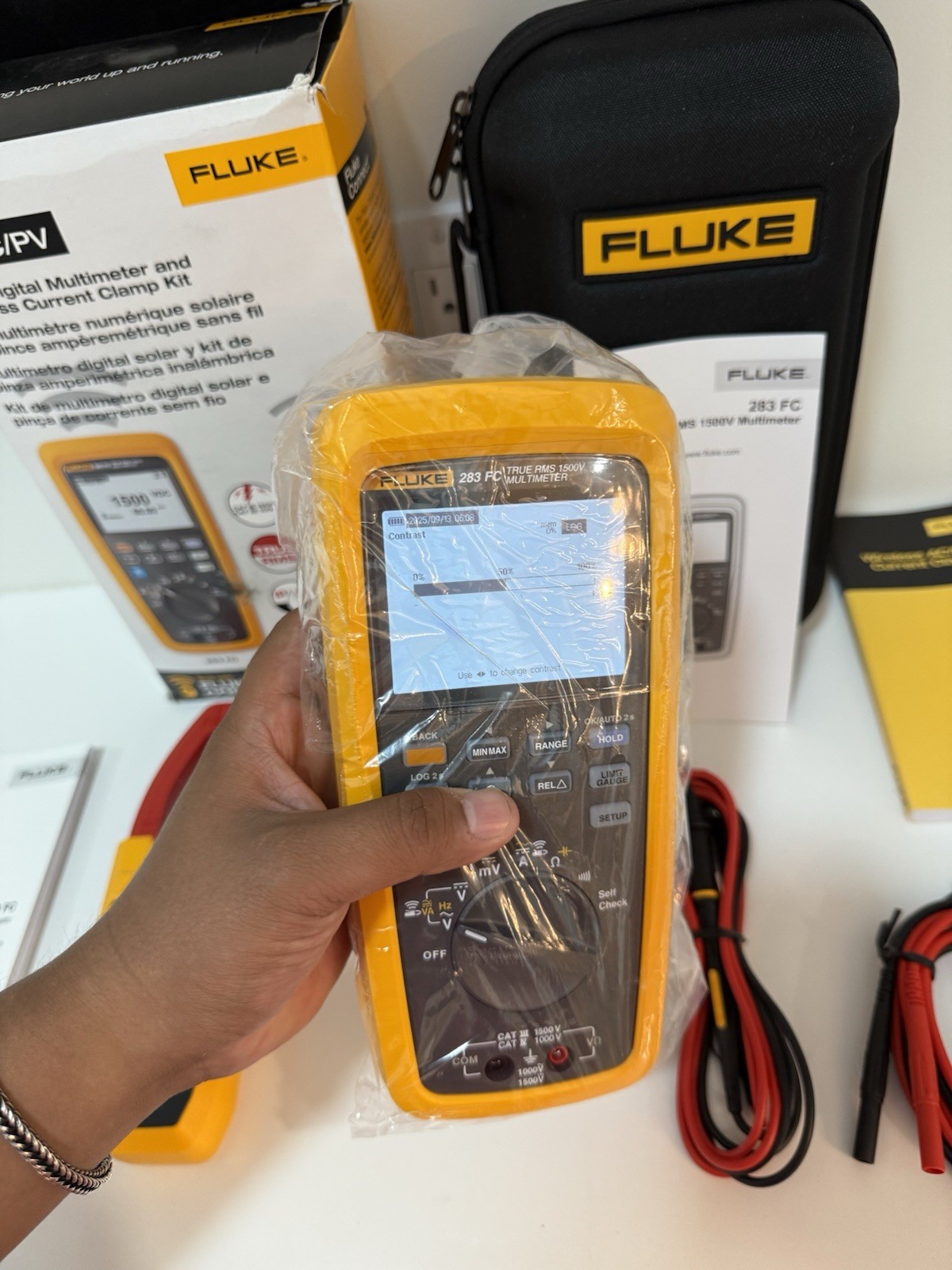 FLUKE 283 FC/PV SOLAR DIGITAL MULTIMETER & WIRELESS CURRENT CLAMP MFD-2025