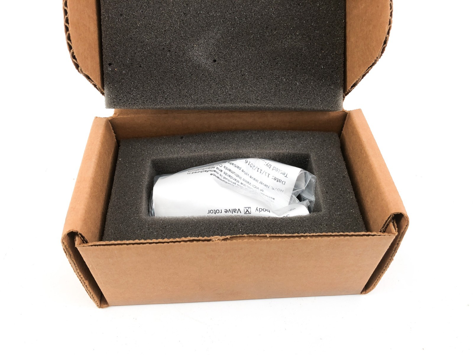 New VICI Valco DCI6UWP1-THF Internal Volume Valve 6-Port 2-Pos 1/16″ 150psi