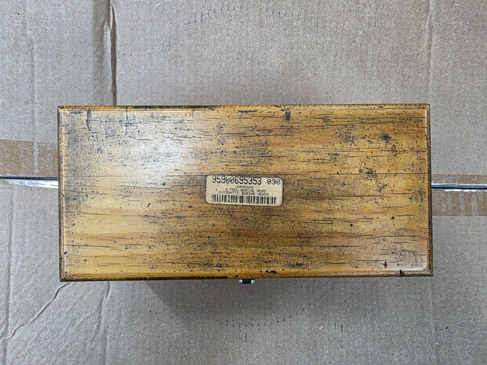 Unknown2 3 Feed Automatic Boring Head R8 Used & Works No Boring Bars Included