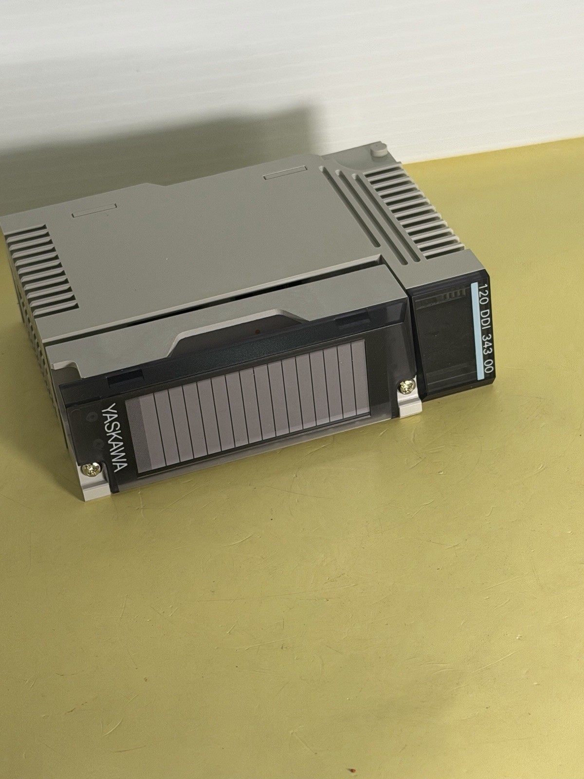 Yaskawa JAMSC-120DDI34300 Input Module