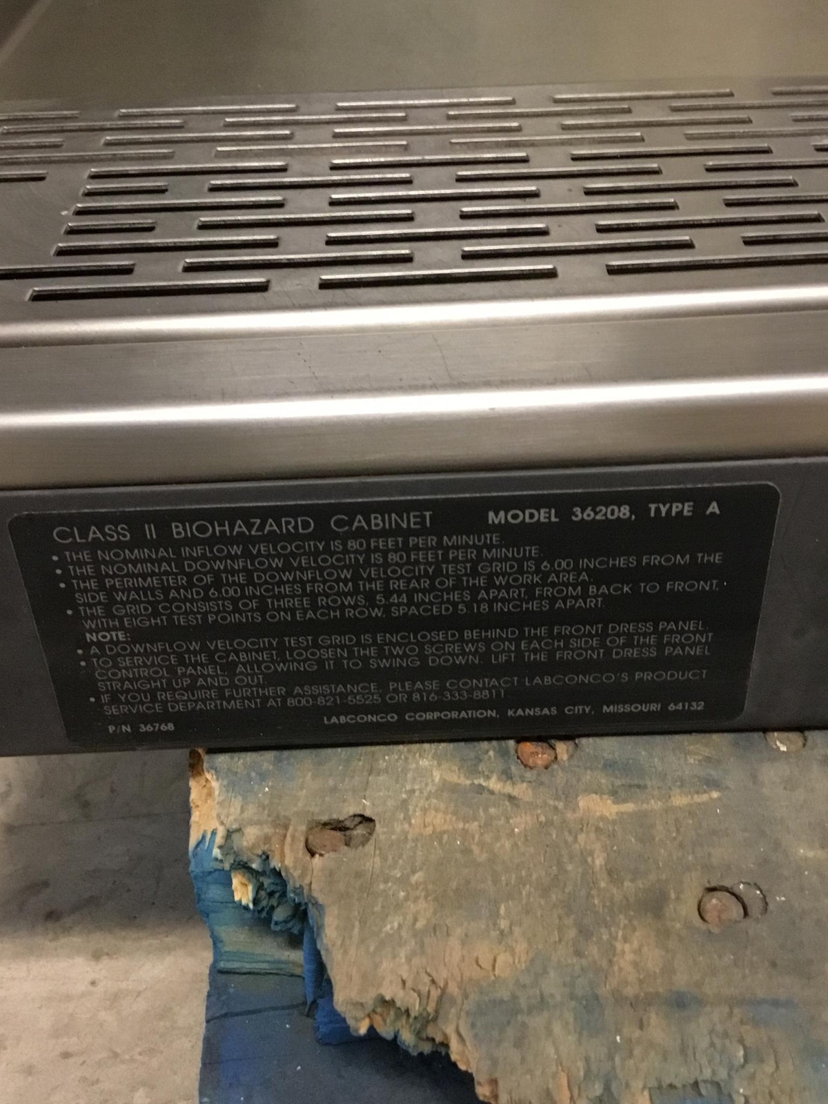 Labconco 36208 Biohazard Purifier Cabinet Class II Type A/A-B3 WORKING