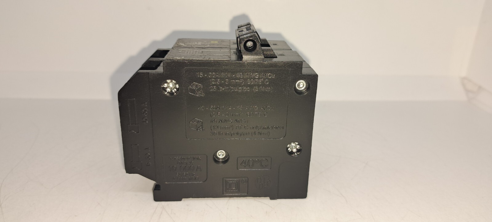 Square D HOMT2020250 240V Non-Common Trip Circuit Breaker